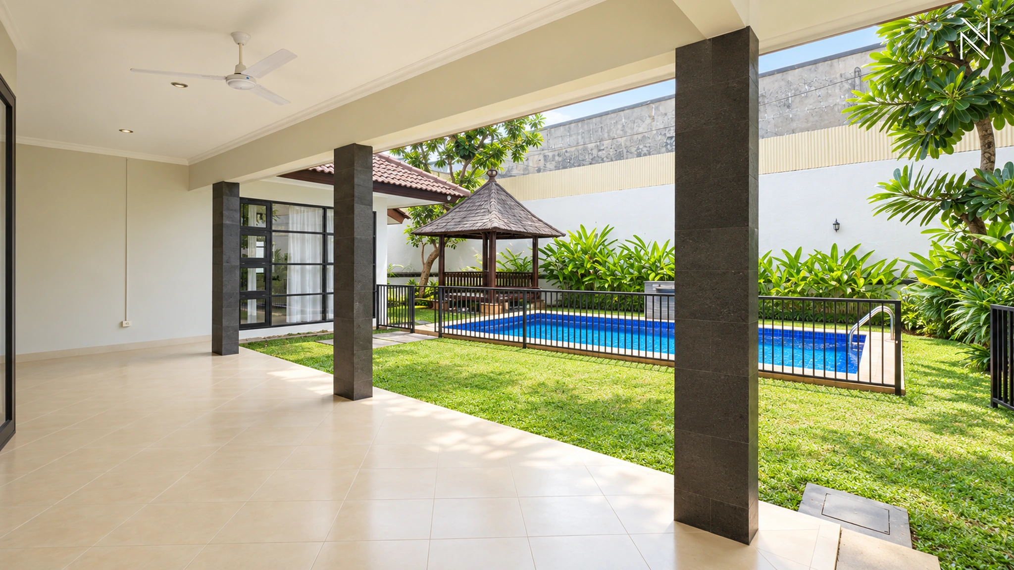 Bangka 9 4B – Teras dan Swimming Pool For Rent 4BR House South Jakarta Kemang KMG036