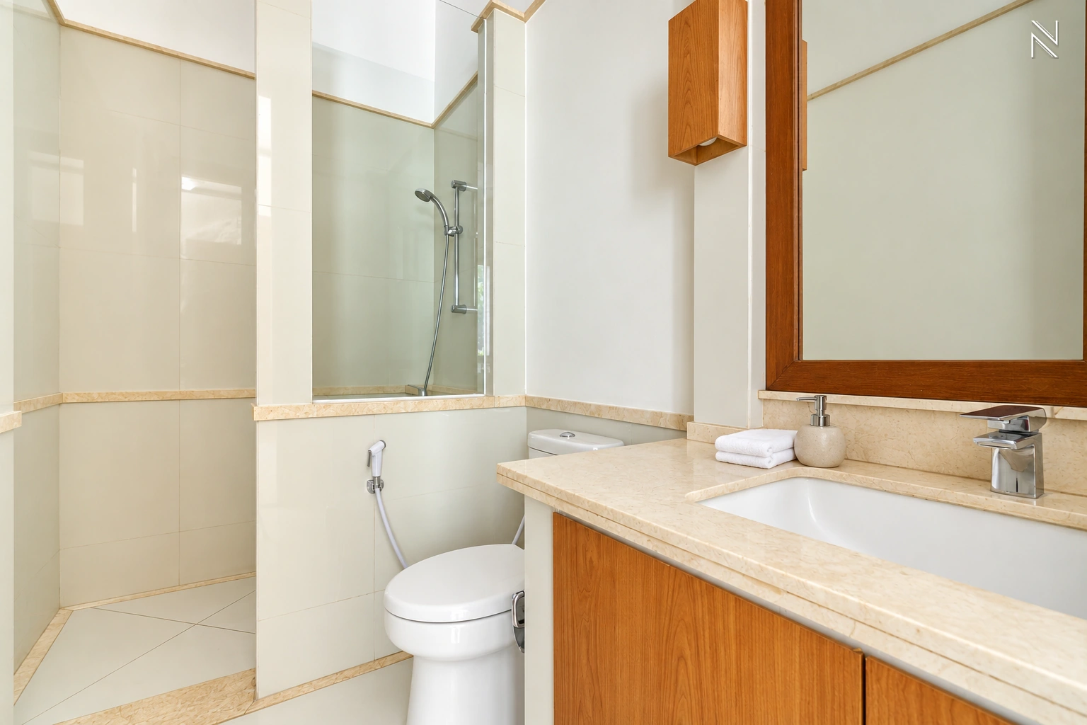 For Rent 5BR House South Jakarta Cilandak CLD173