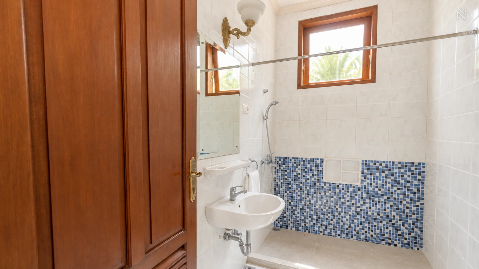For Rent 5BR House South Jakarta Kemang KMGT163