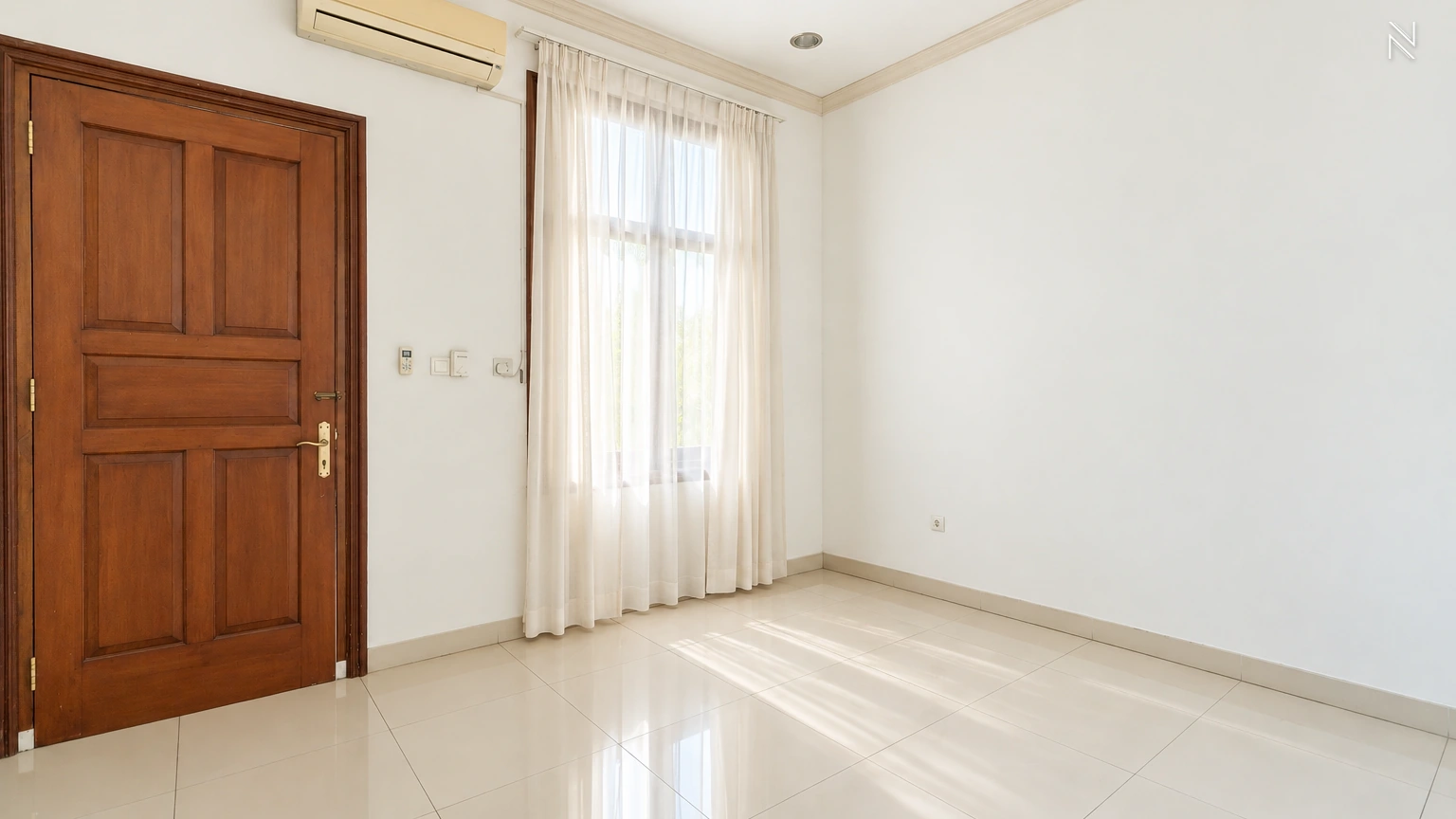 For Rent 5BR House South Jakarta Kemang KMGT163
