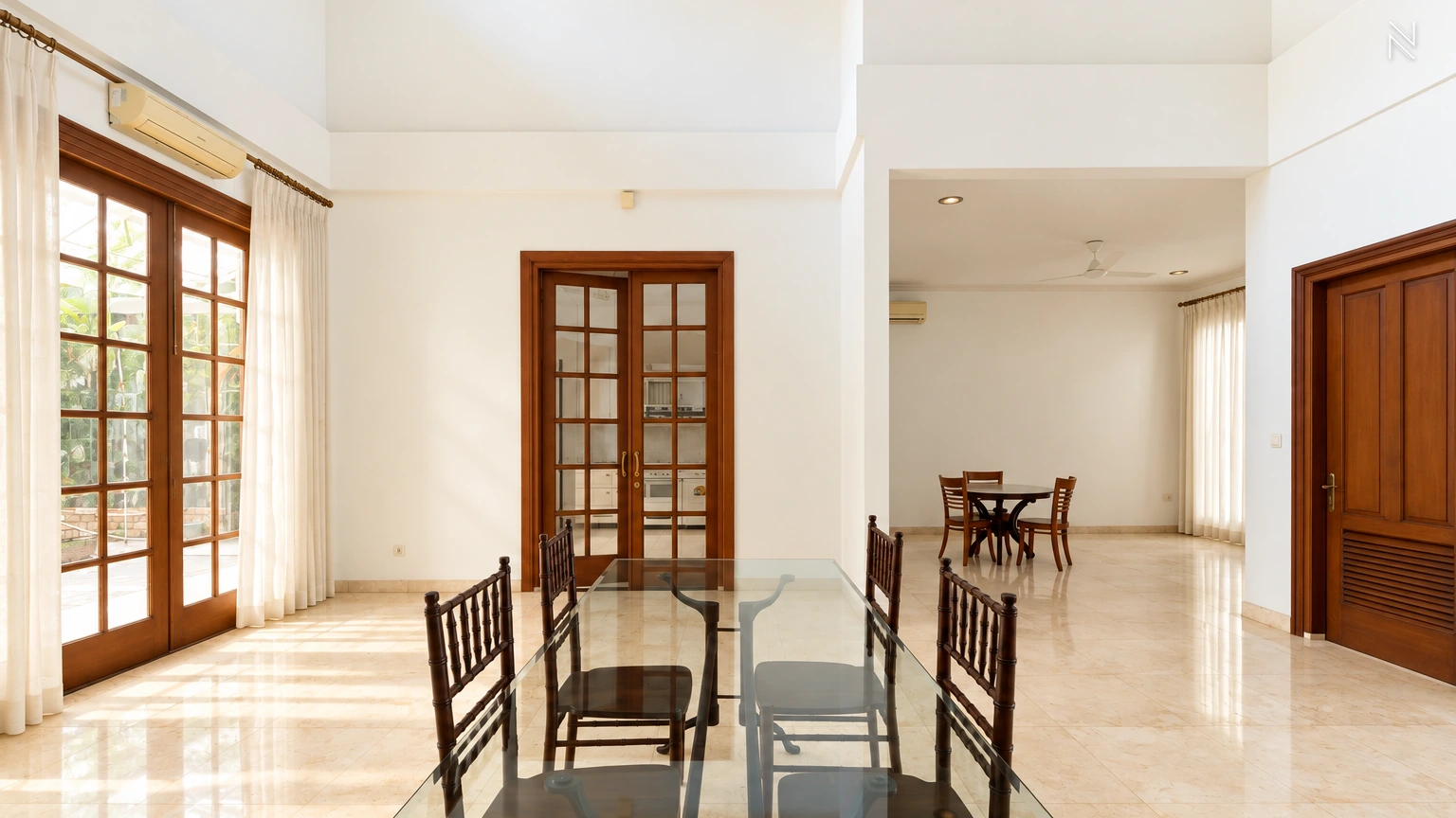 For Rent 5BR House South Jakarta Kemang KMGT163