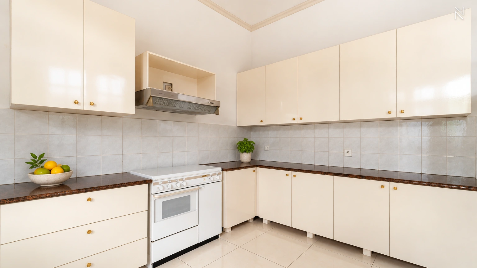For Rent 5BR House South Jakarta Kemang KMGT163