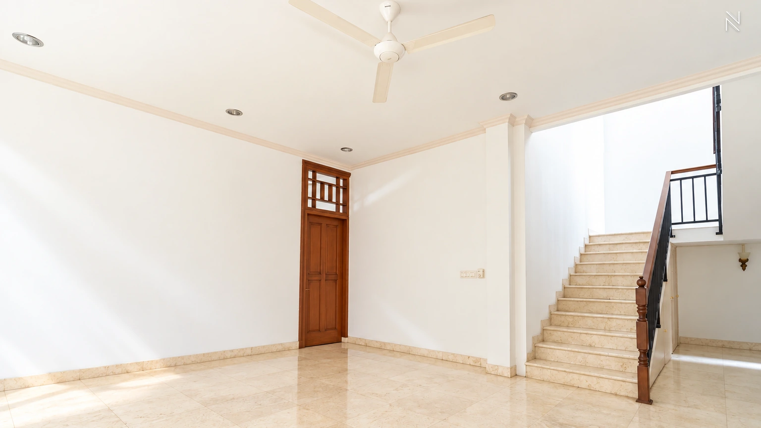 For Rent 5BR House South Jakarta Kemang KMGT163