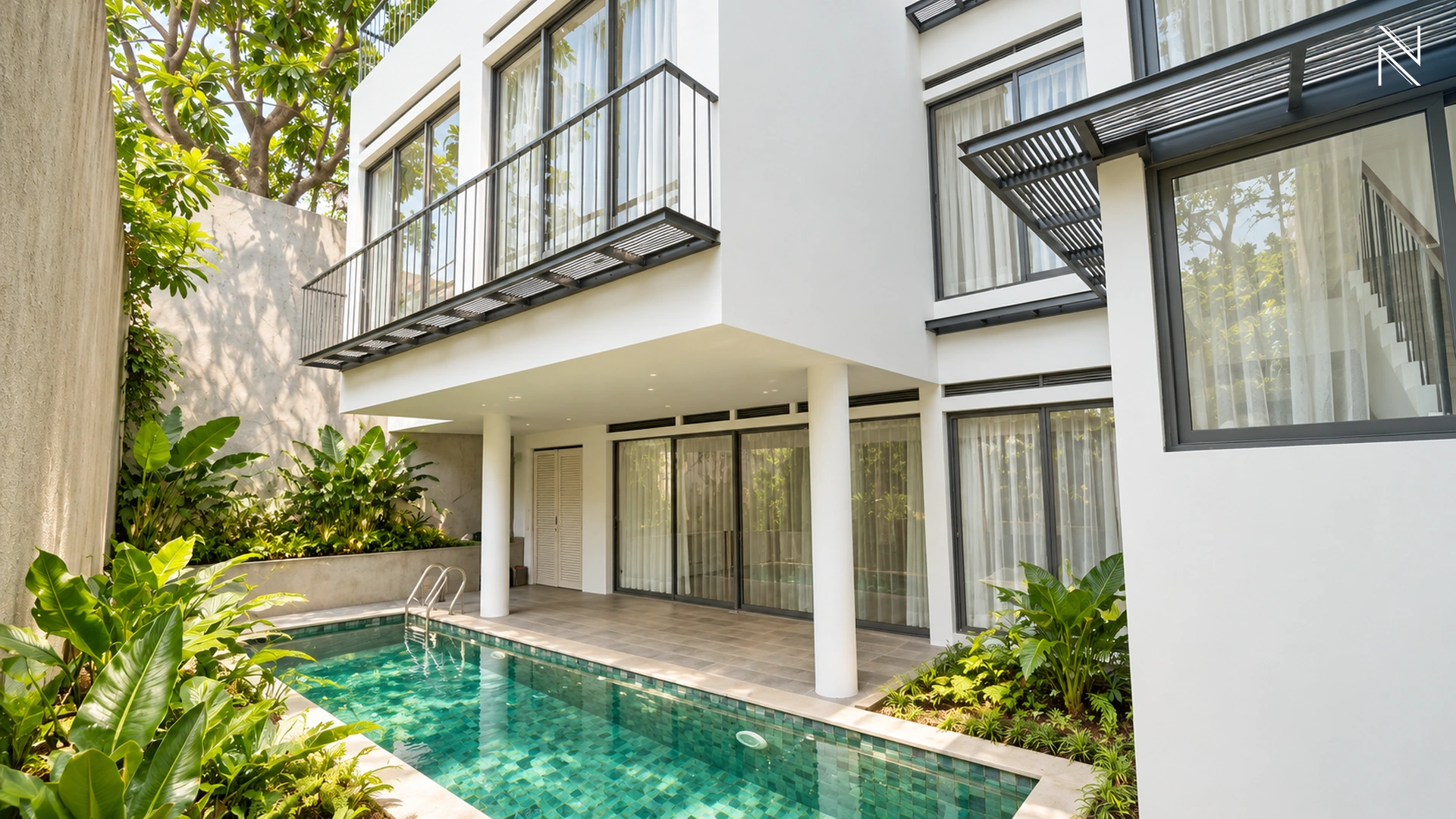 Kemang House 78 KAV E – Fasad Belakang dan Kolam For Buy 3BR House South Jakarta Kemang KMGT143