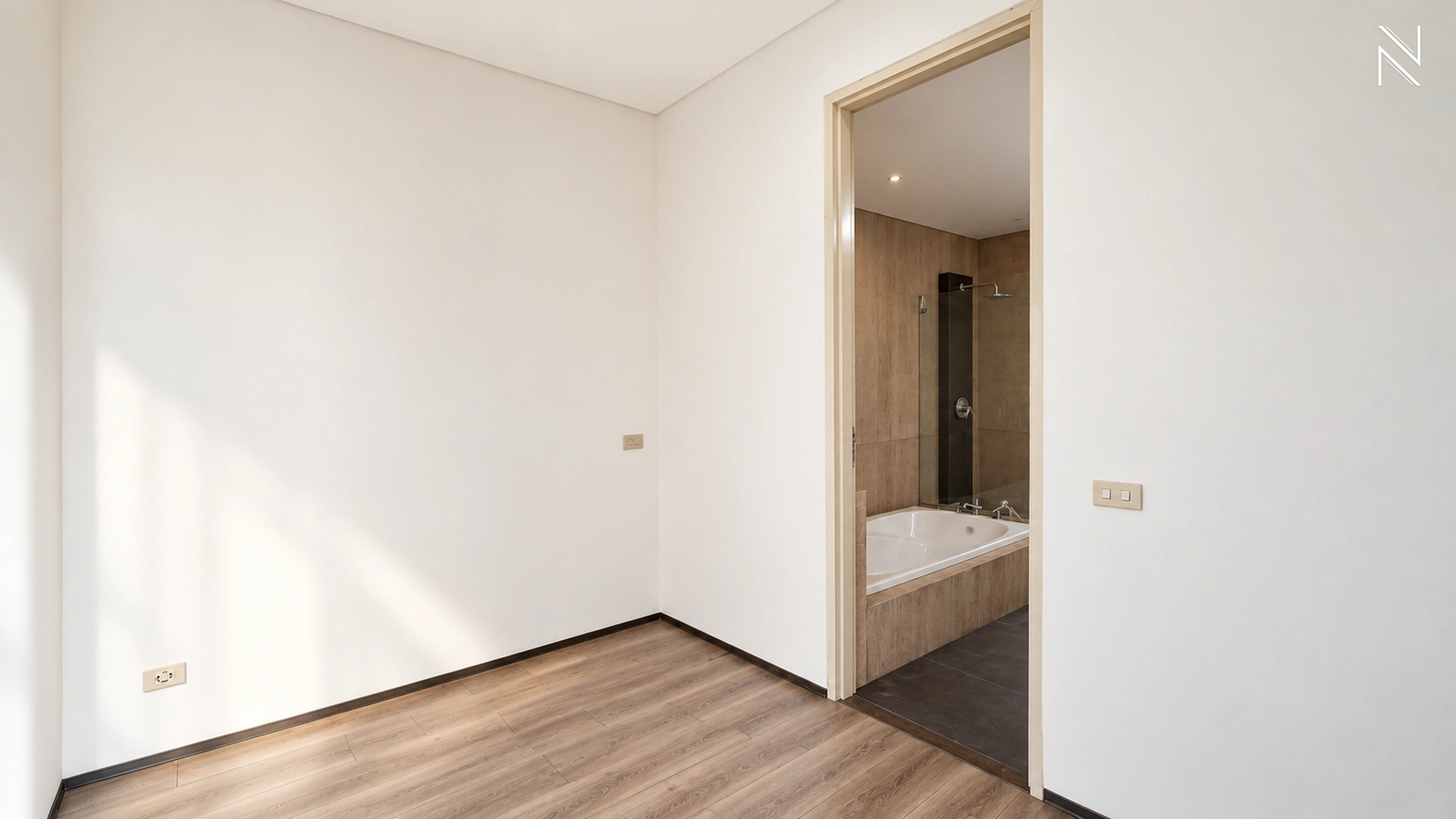 Kemang House 78 KAV E – Kamar Tidur Utama 4 For Buy 3BR House South Jakarta Kemang KMGT143