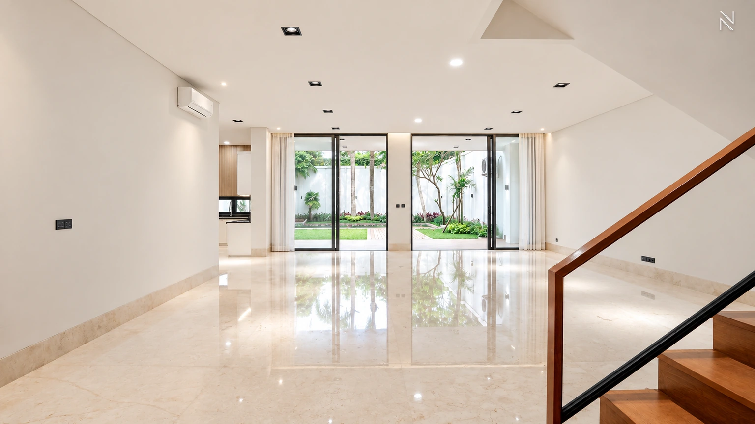 For Rent 5BR House South Jakarta Kemang KMGS121