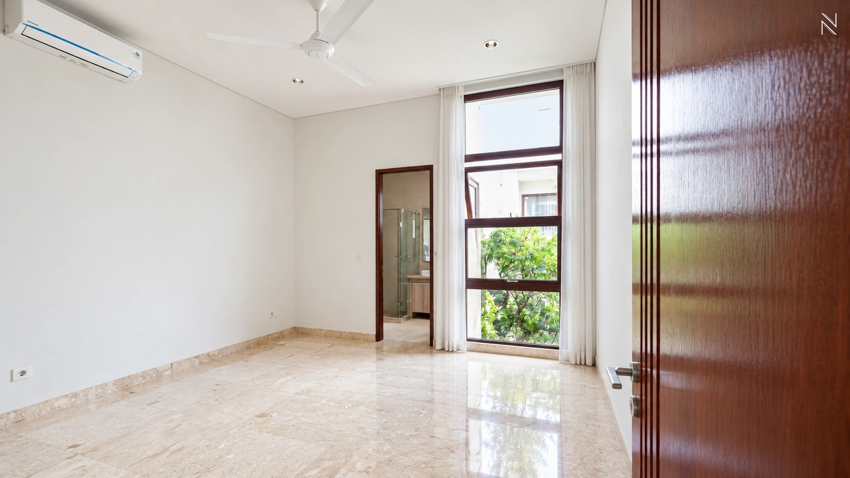 For Rent 4BR House South Jakarta Kemang KMGS108
