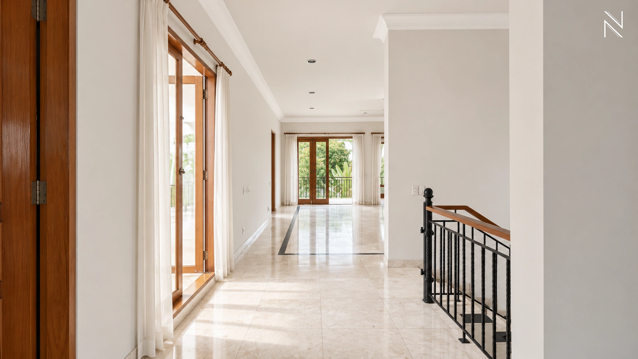 Kemang Selatan 1C No. 7 – Upper Floor Corridor For Rent 5BR House South Jakarta Kemang KMGS062
