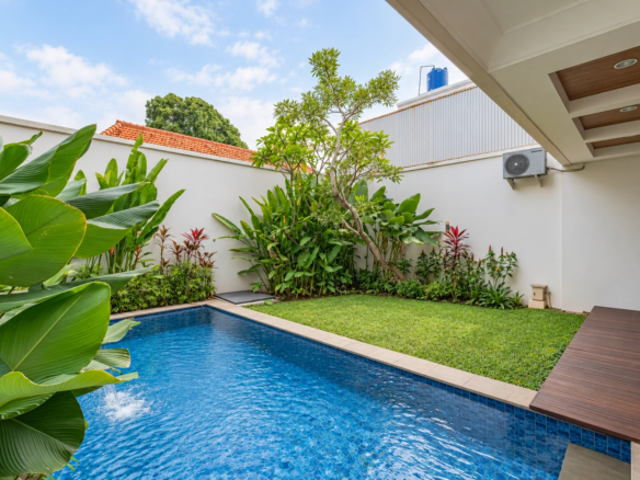 For Rent 4BR House South Jakarta Kemang KMGS102