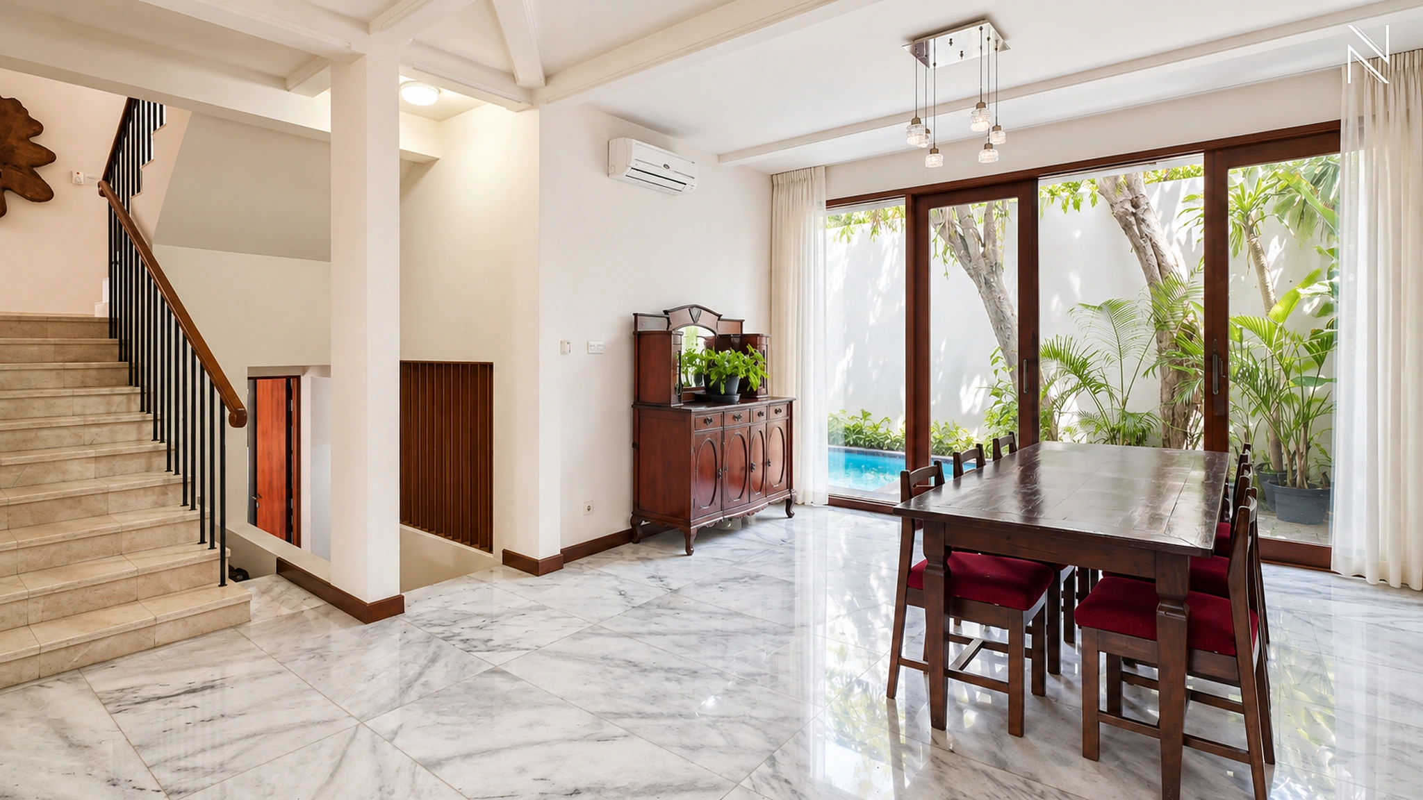 Kemang Selatan 9 No 5A – Dining Room For Rent 4BR House South Jakarta Kemang KMGS011
