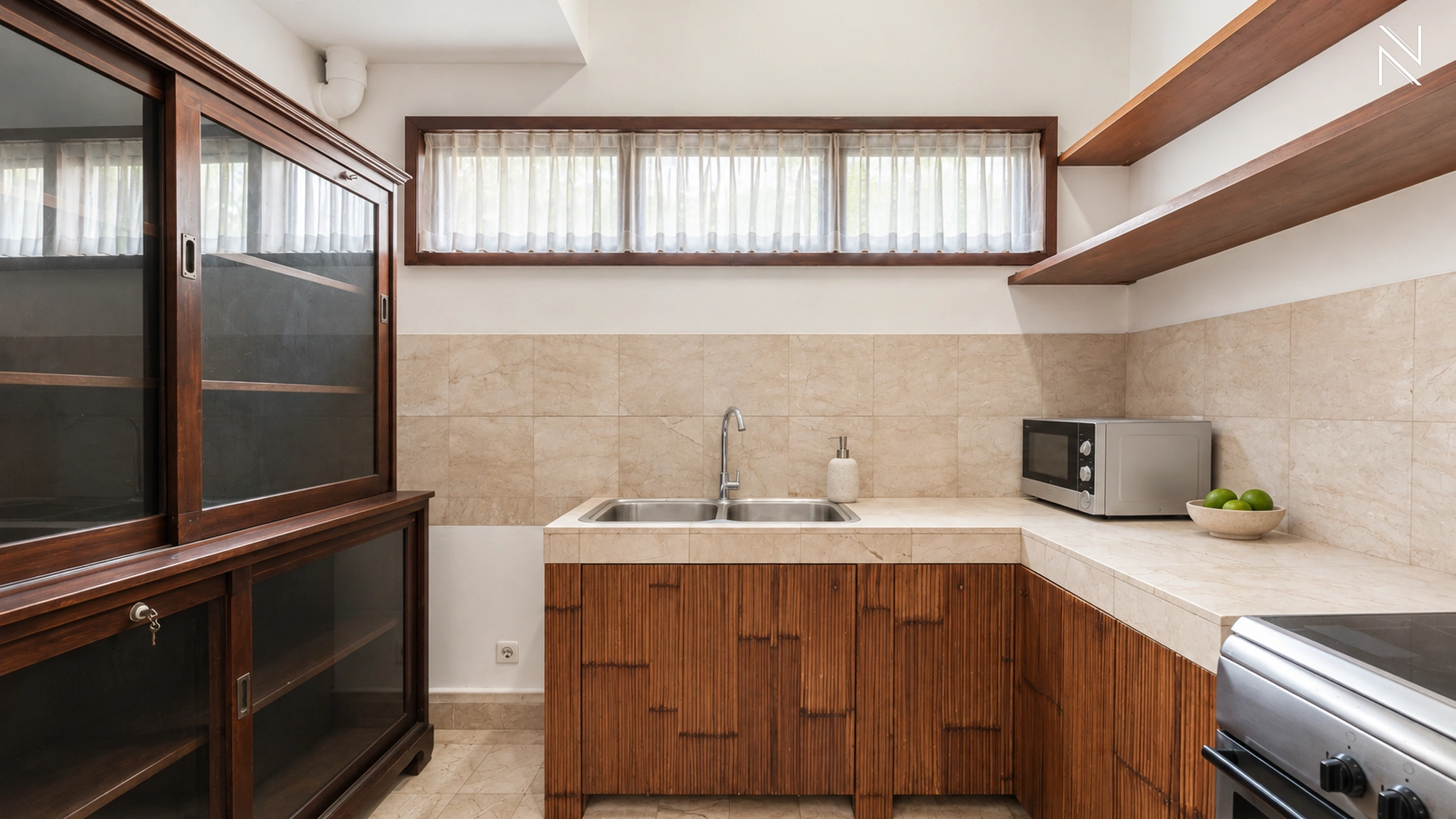 Kemang Selatan 9 No 5A – Kitchen – Angle 2 For Rent 4BR House South Jakarta Kemang KMGS011