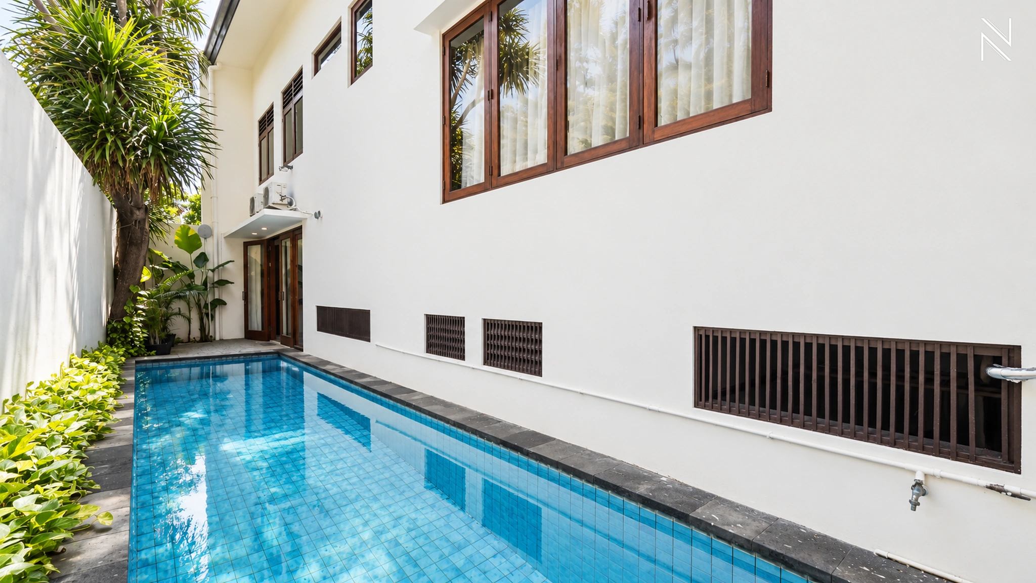 Kemang Selatan 9 No 5A – Swimming Pool For Rent 4BR House South Jakarta Kemang KMGS011