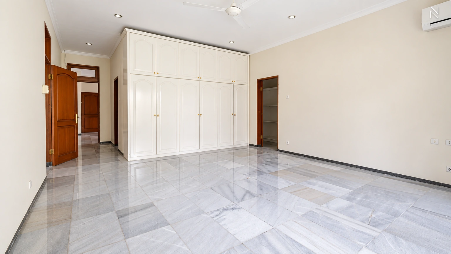 For Rent 5BR House South Jakarta Kemang KMGS129
