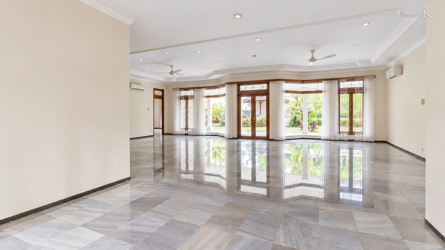 For Rent 5BR House South Jakarta Kemang KMGS129