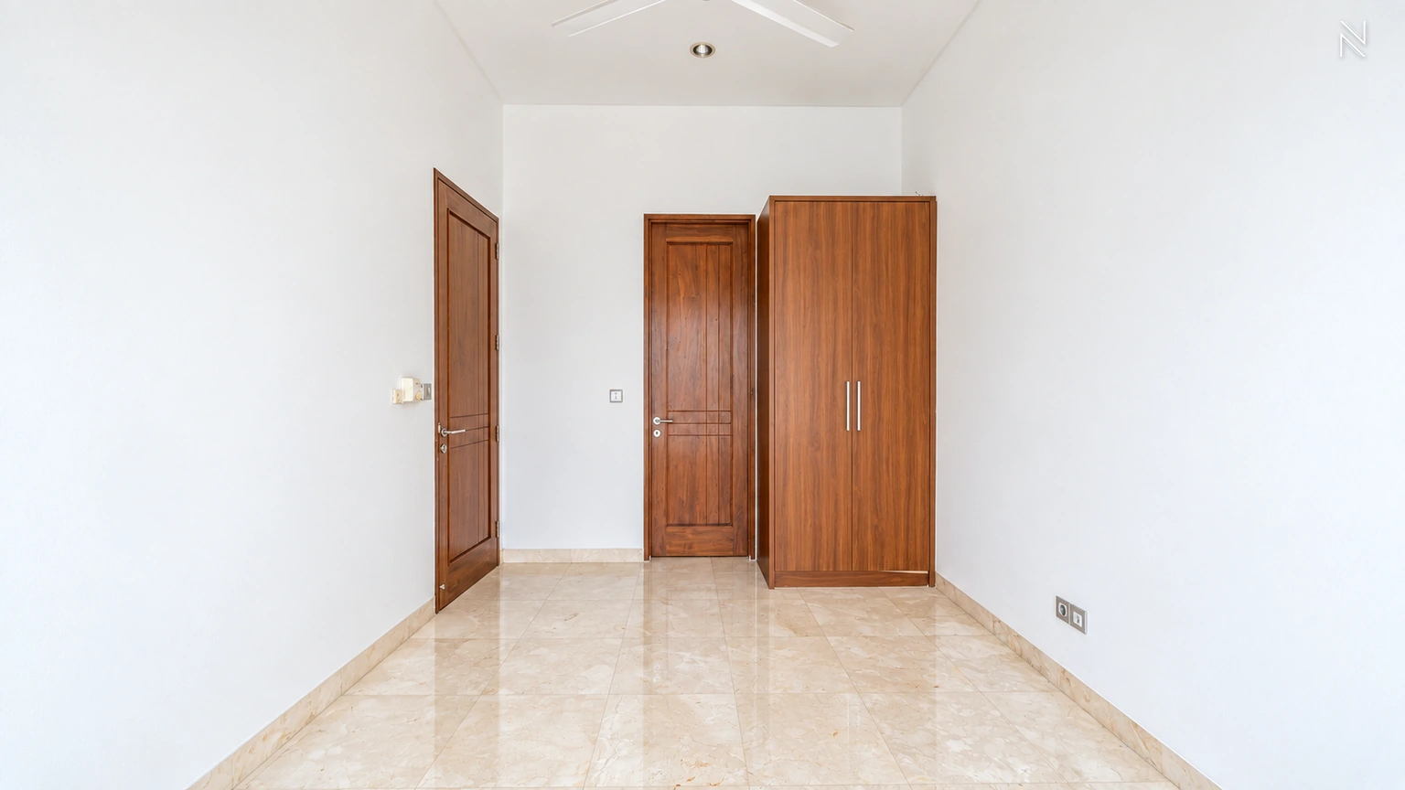 For Rent 4BR House South Jakarta Kemang KMGU061