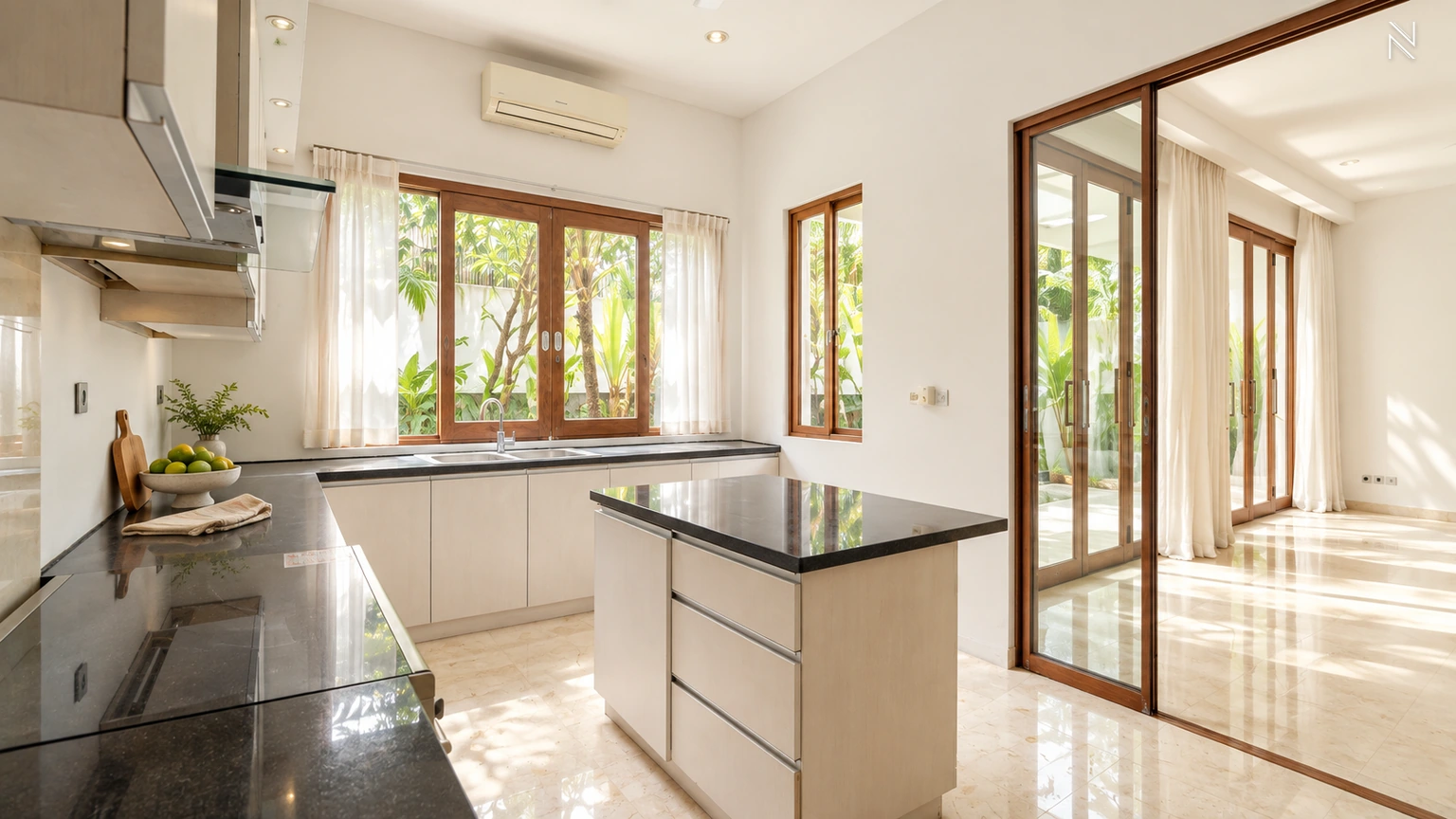 Kemang Selatan XI No 105 Kav H – Kitchen – Garden Angle For Rent 5BR House South Jakarta Kemang KMGS135