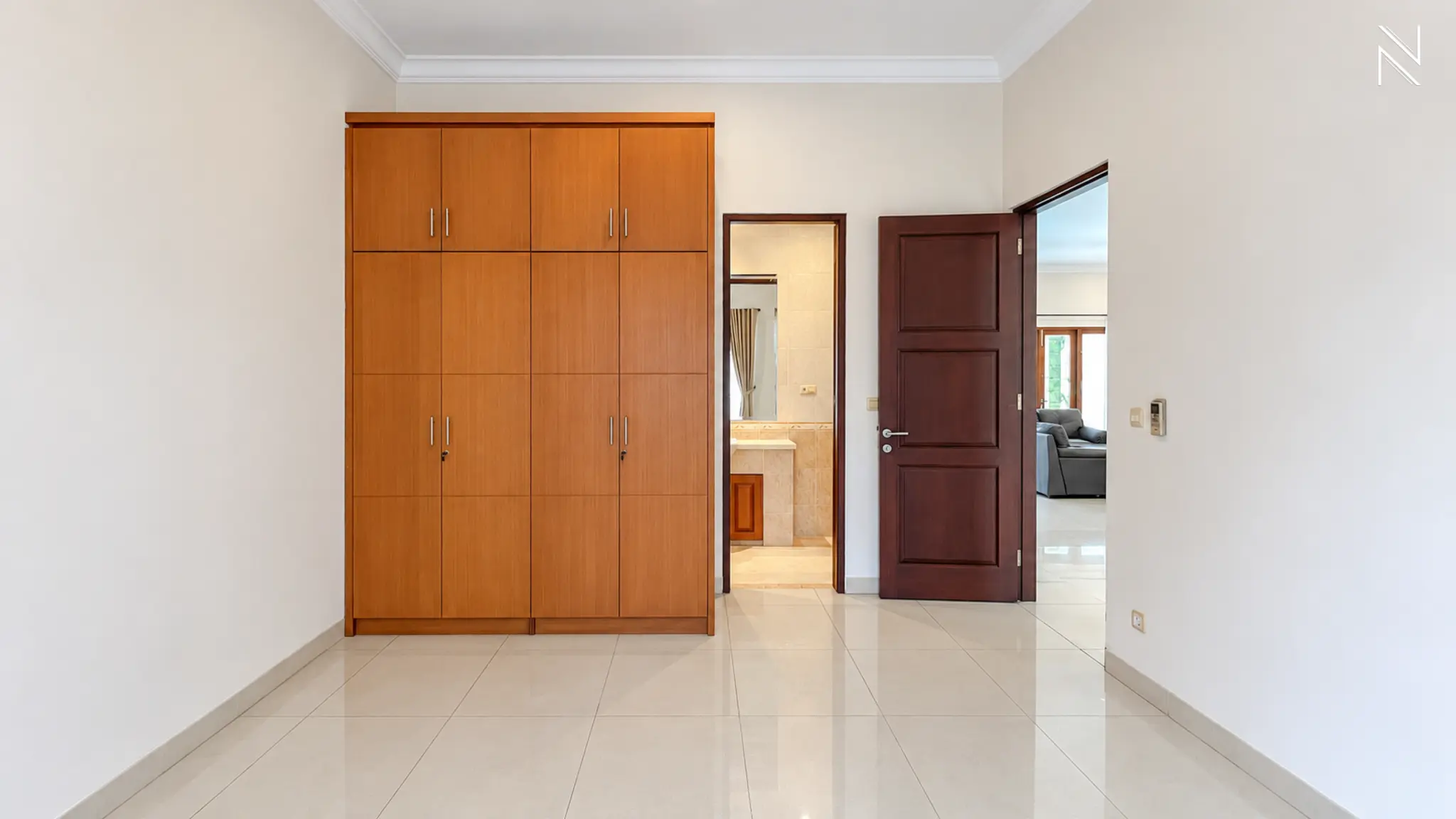 For Rent 4BR House South Jakarta Kemang KMGT142
