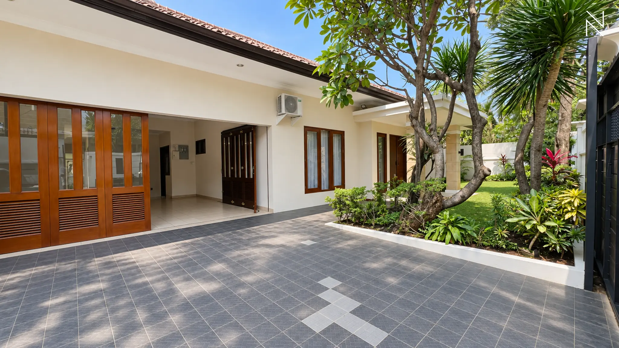 For Rent 4BR House South Jakarta Kemang KMGT142