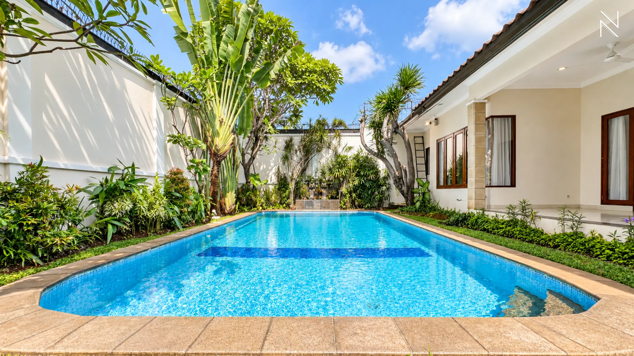 For Rent 4BR House South Jakarta Kemang KMGT142