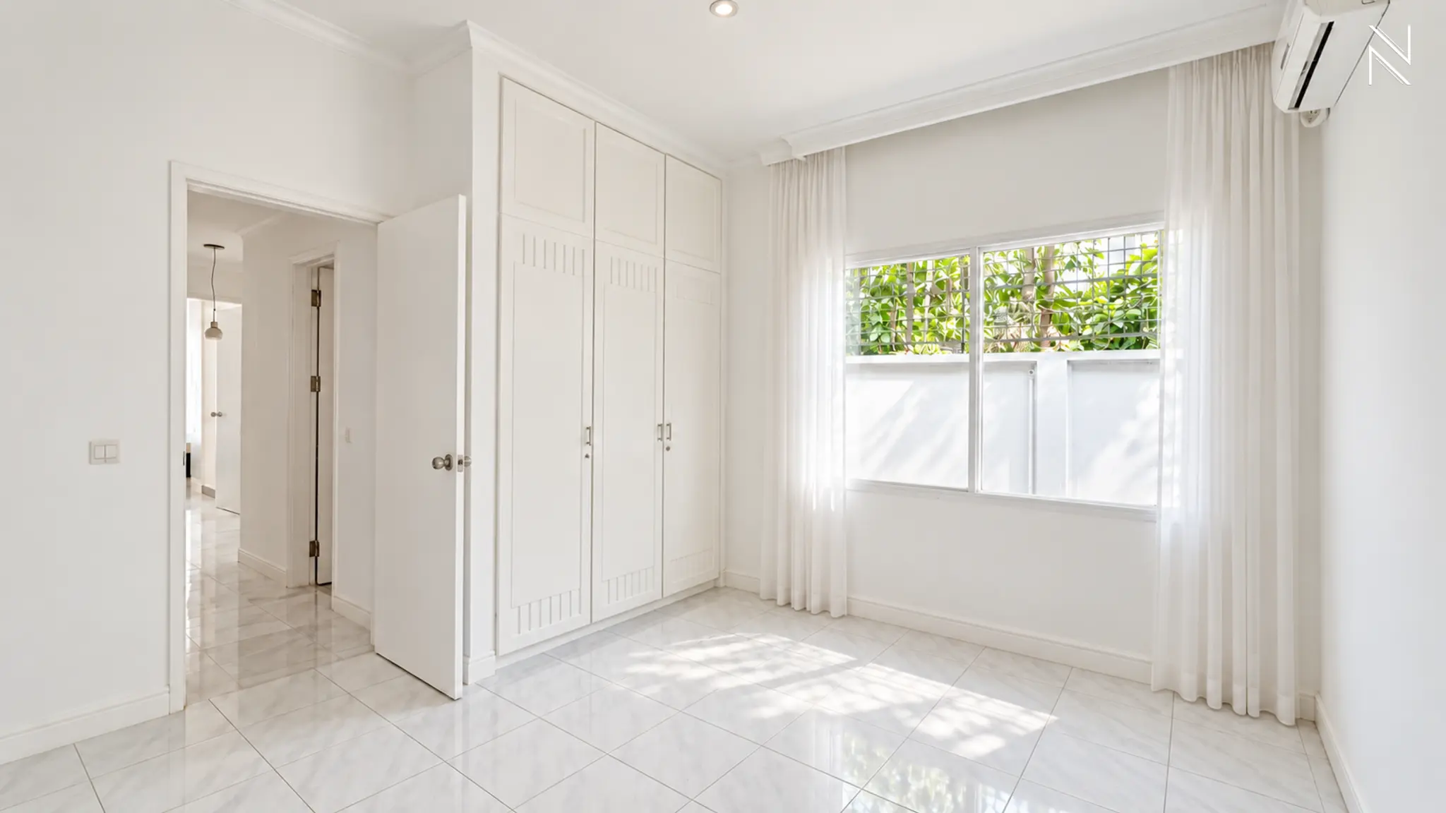 For Rent 4BR House South Jakarta Kemang KMGT073