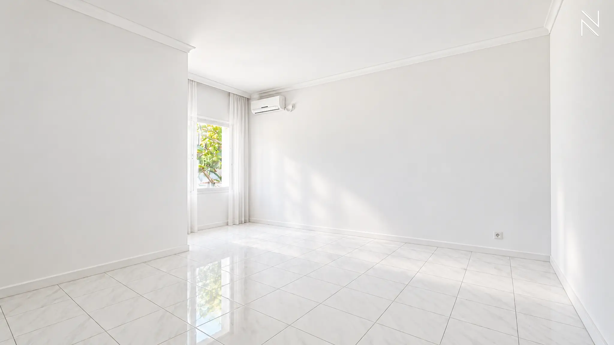 For Rent 4BR House South Jakarta Kemang KMGT073