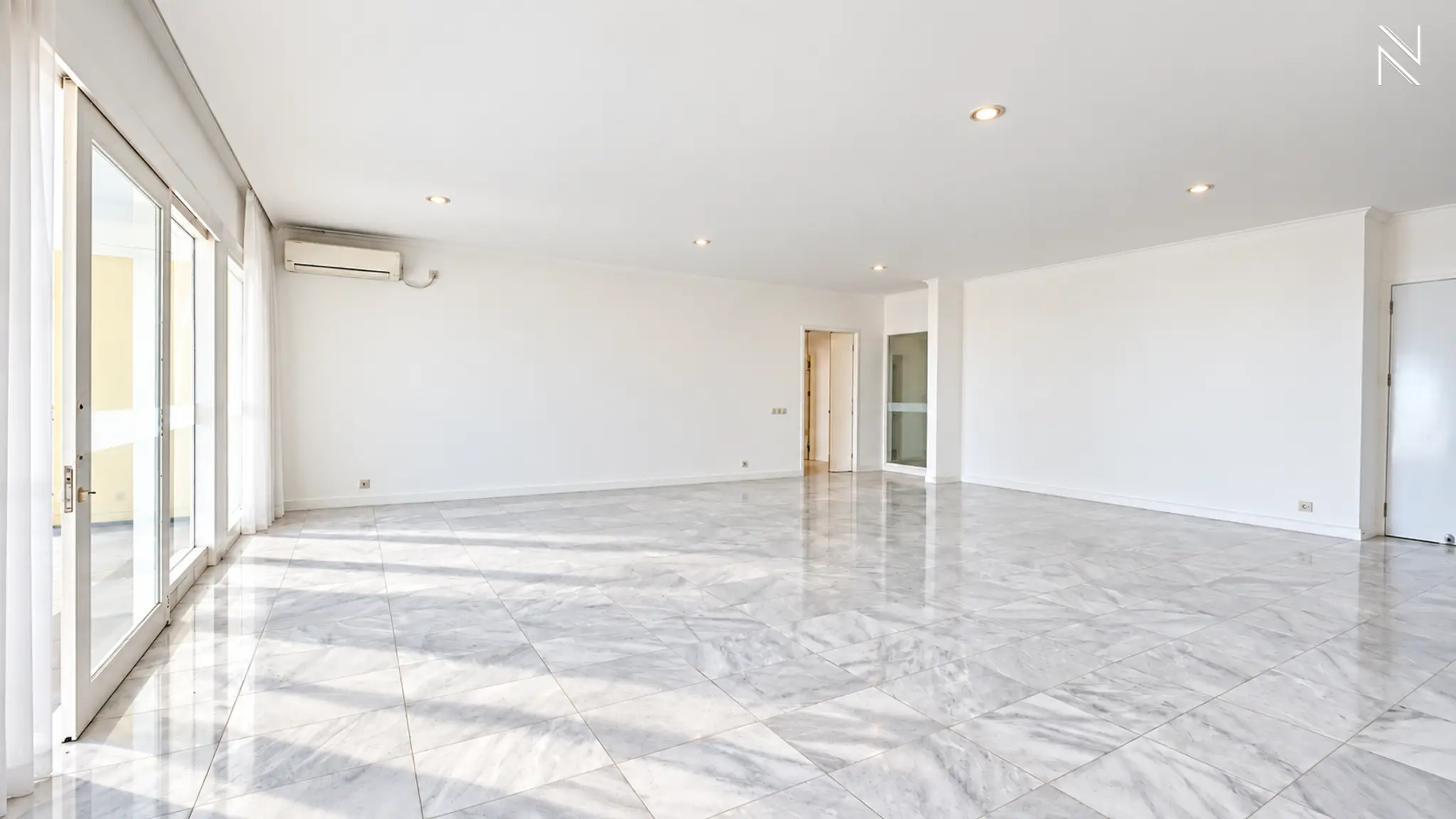 For Rent 4BR House South Jakarta Kemang KMGT073