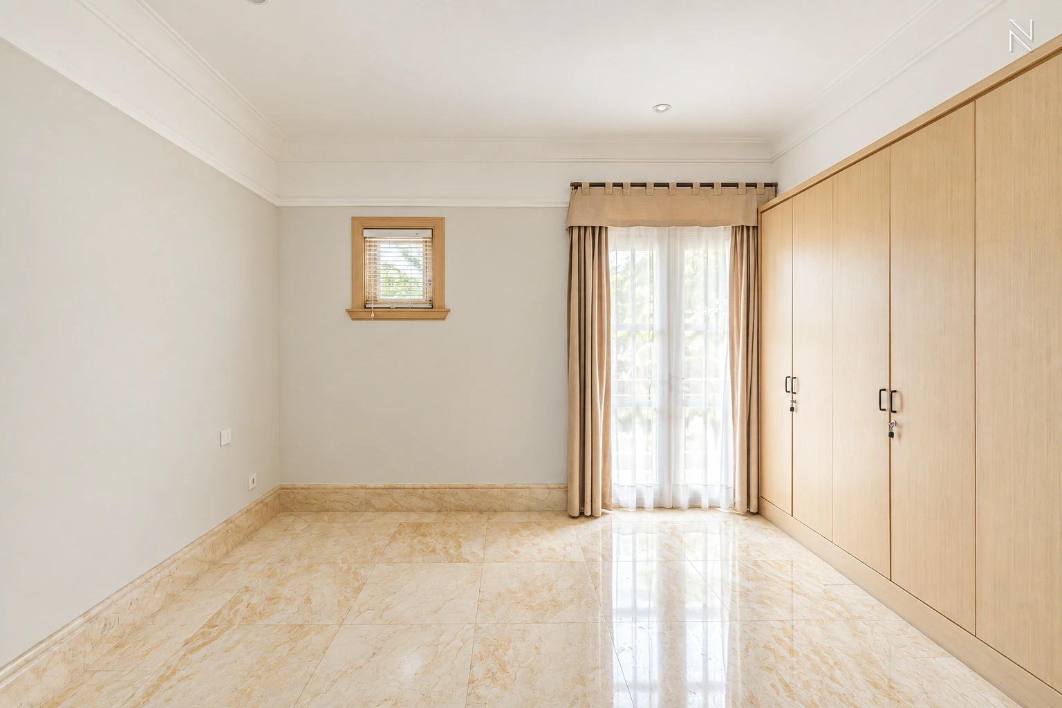 For Rent 3BR House South Jakarta Kemang KMG043