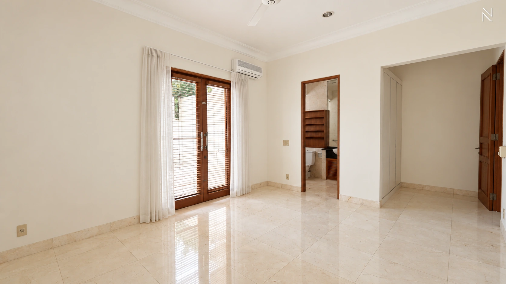 For Rent 4BR House South Jakarta Kemang KMGS006