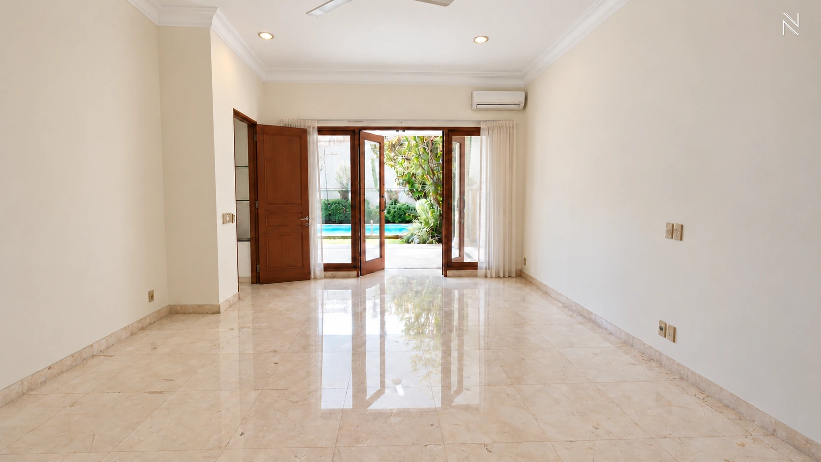 For Rent 4BR House South Jakarta Kemang KMGS006