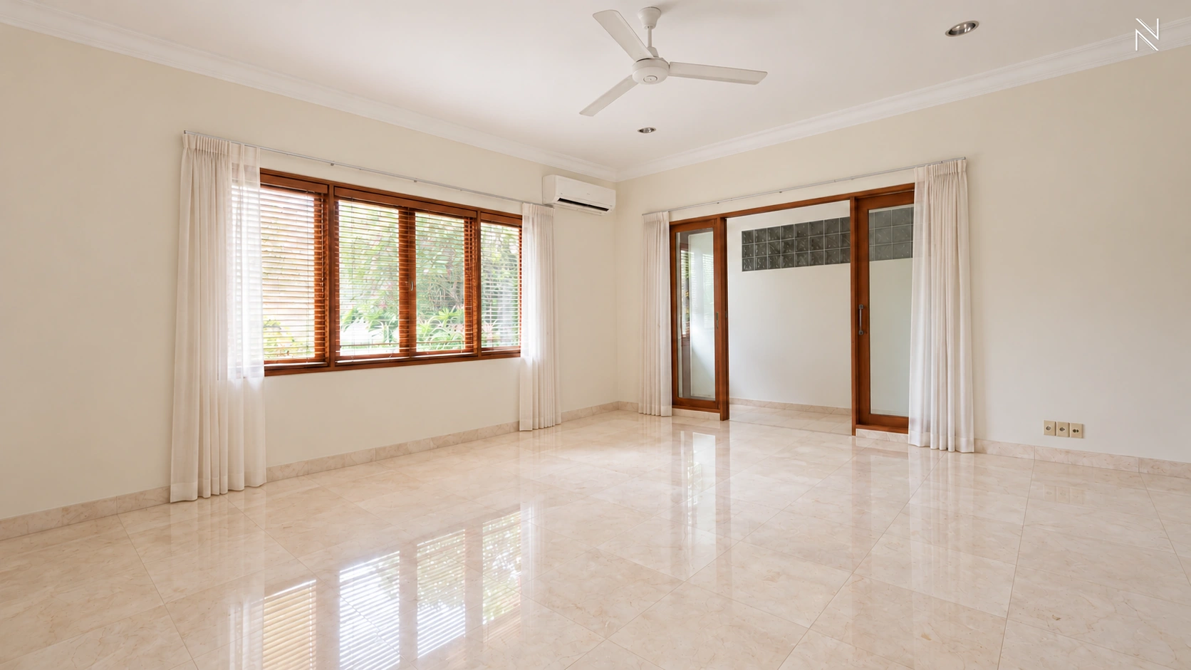 For Rent 4BR House South Jakarta Kemang KMGS006