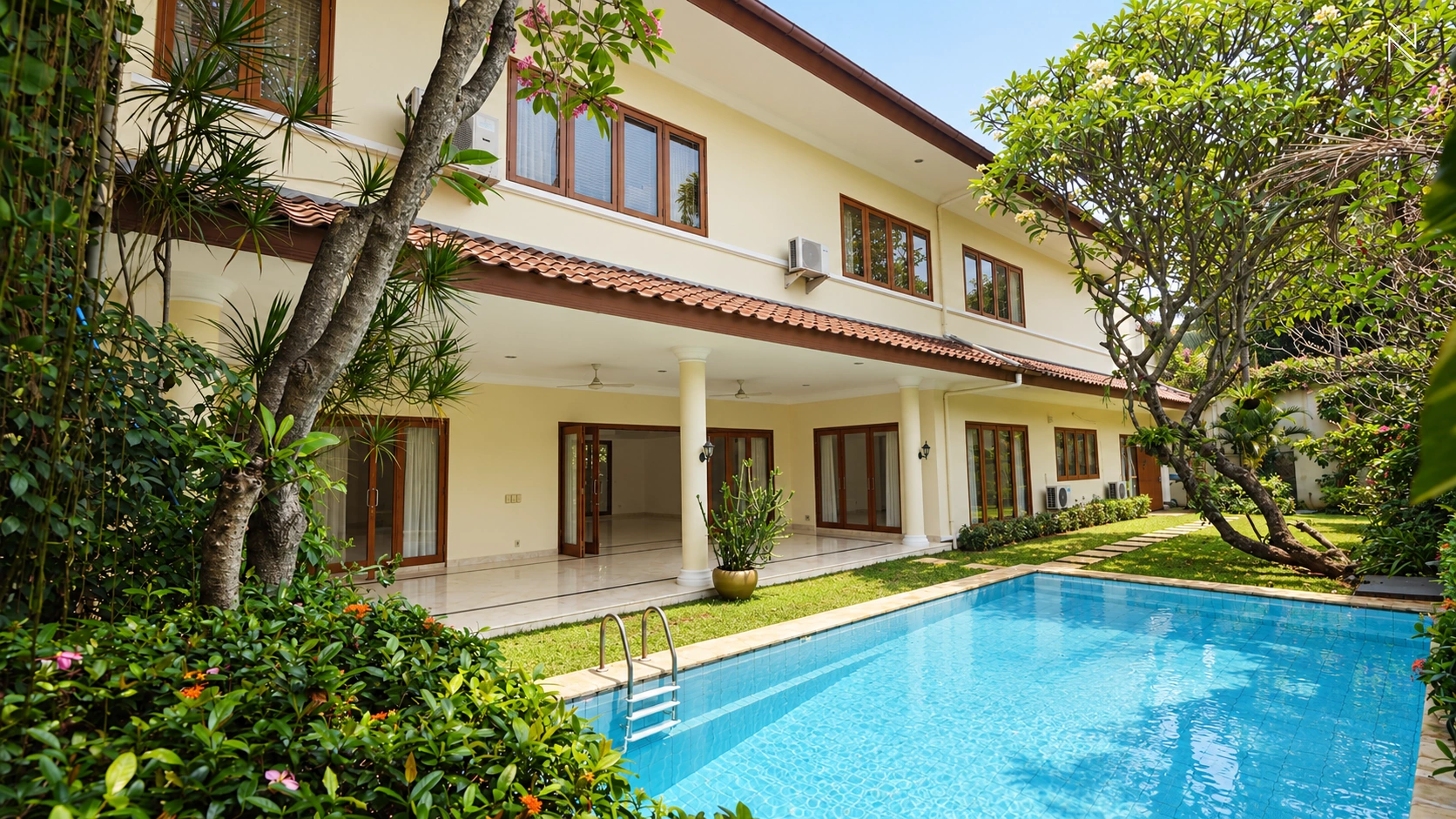 For Rent 4BR House South Jakarta Kemang KMGS006