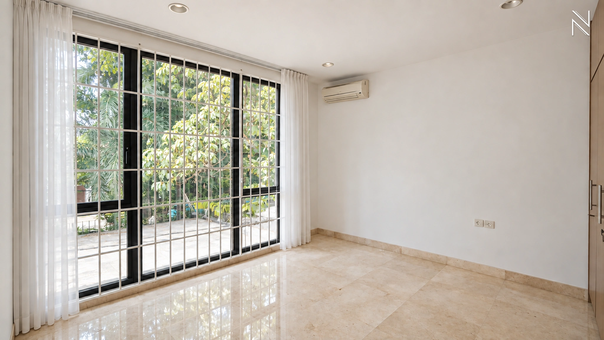 For Rent 5BR House South Jakarta Kebayoran Baru KBBR311