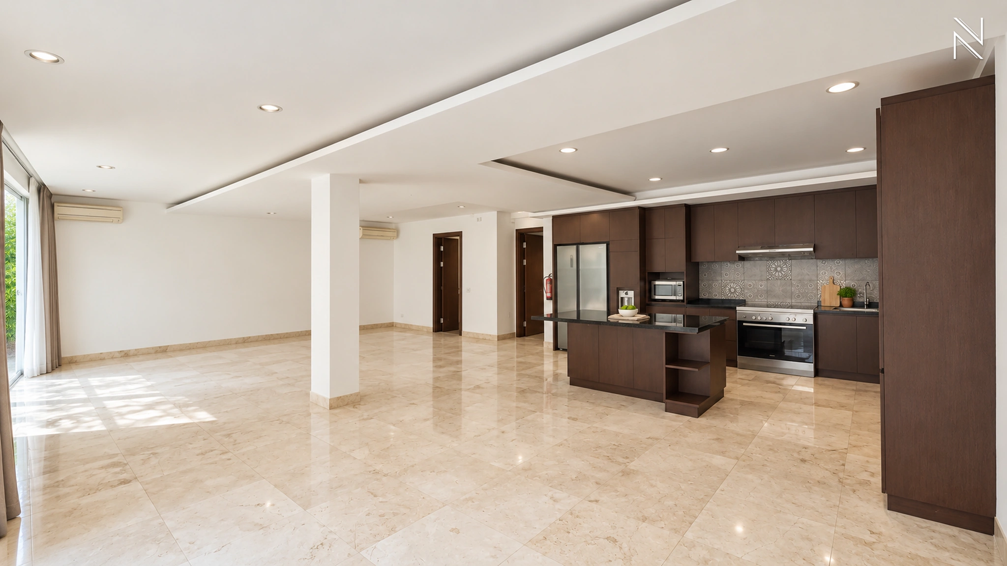 For Rent 5BR House South Jakarta Kebayoran Baru KBBR311