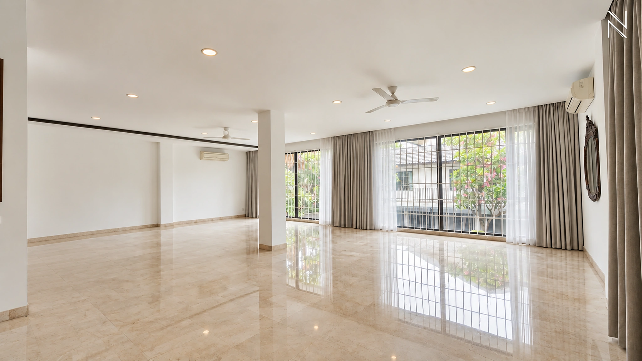 For Rent 5BR House South Jakarta Kebayoran Baru KBBR311