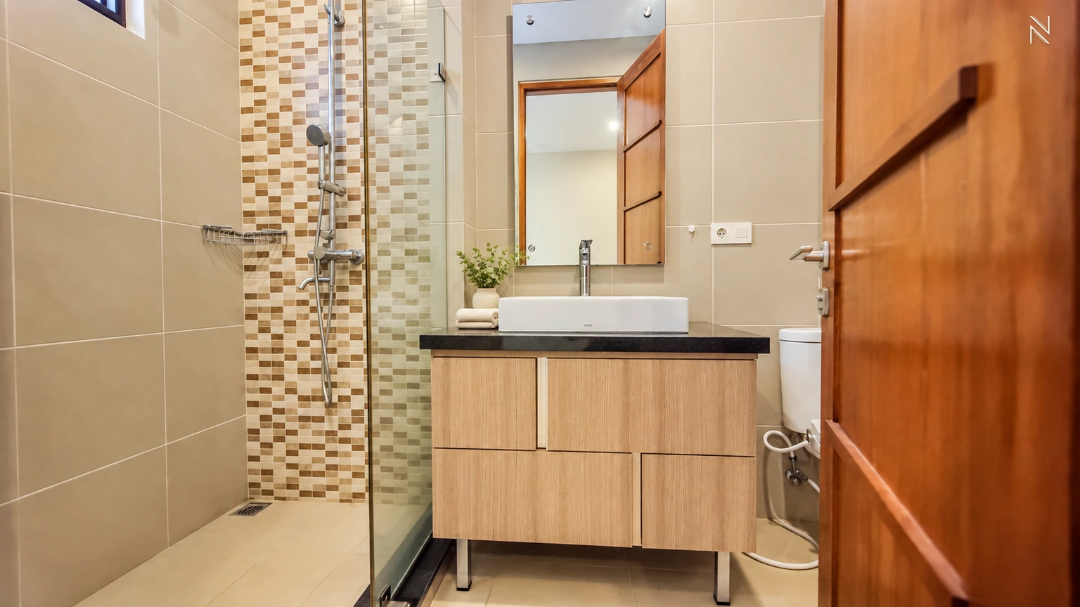 For Rent 4BR House South Jakarta Kemang KMGT022